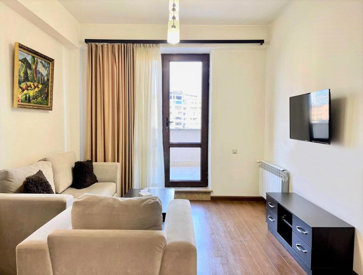 Yerevan House Luxury Apartment 5 Dış mekan fotoğraf